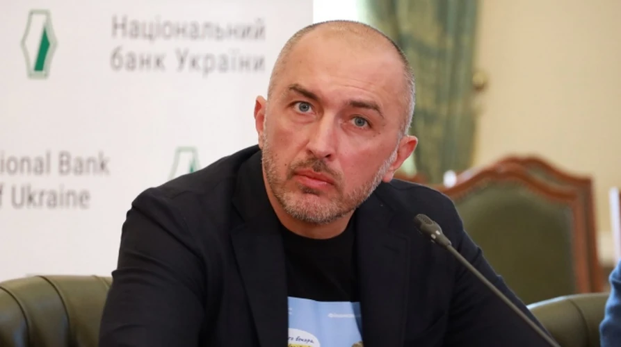 Дві звернення НБУ до НАБУ і одна дата: як регулятор дійшов до рішення щодо Гладишенка