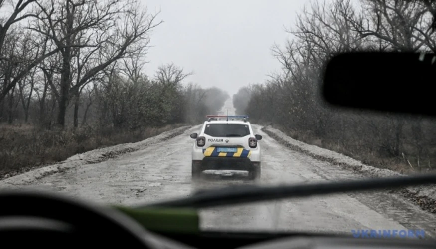На Донеччині в активній зоні бойових дій перебувають десятки тисяч людей